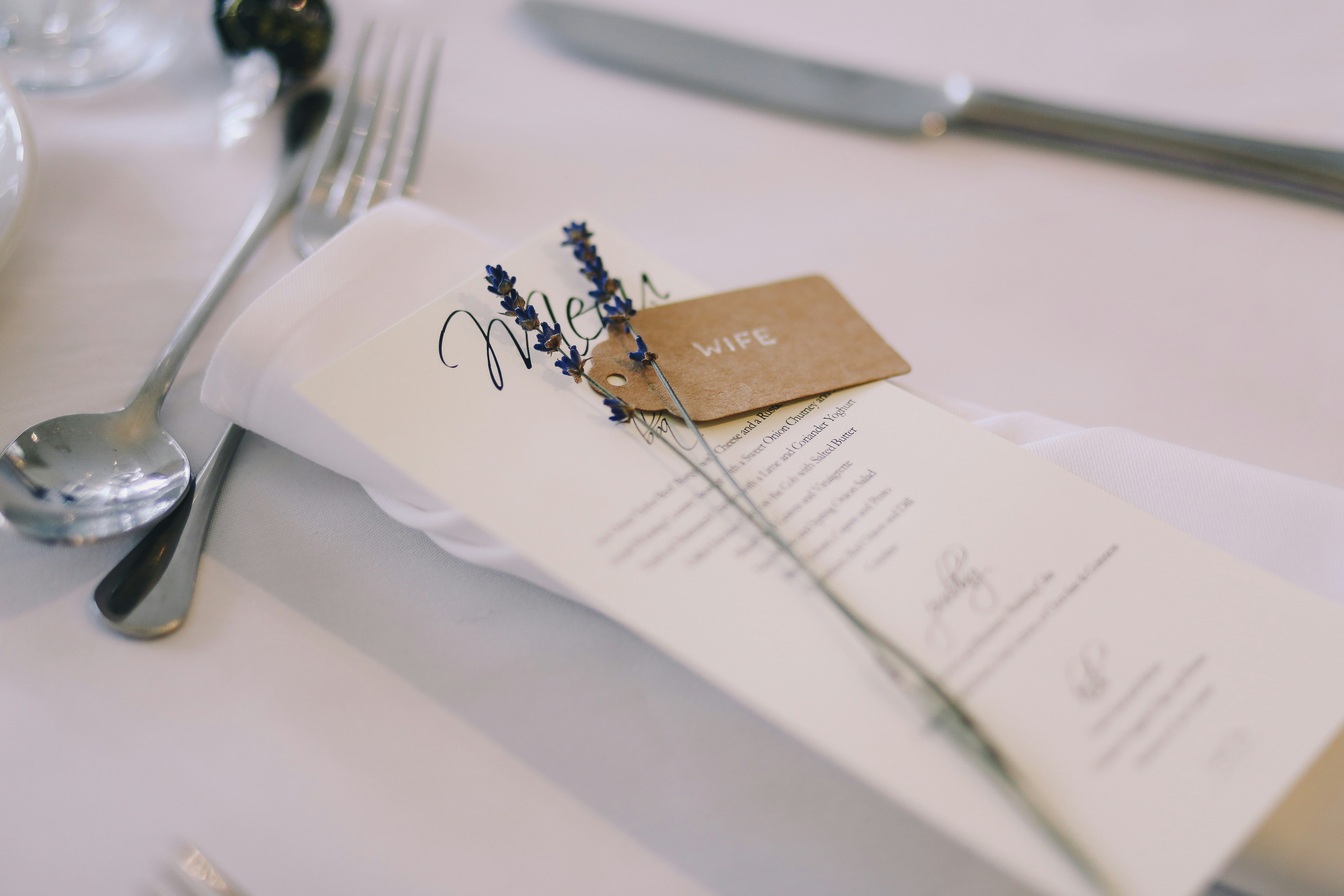 Photo by Photos by Lanty on Unsplash, diets, anxiety, food and stress, what to eat to be calm, how to relieve anxiety, healthy eating, how to reduce stress, how to get rid of anxiety
