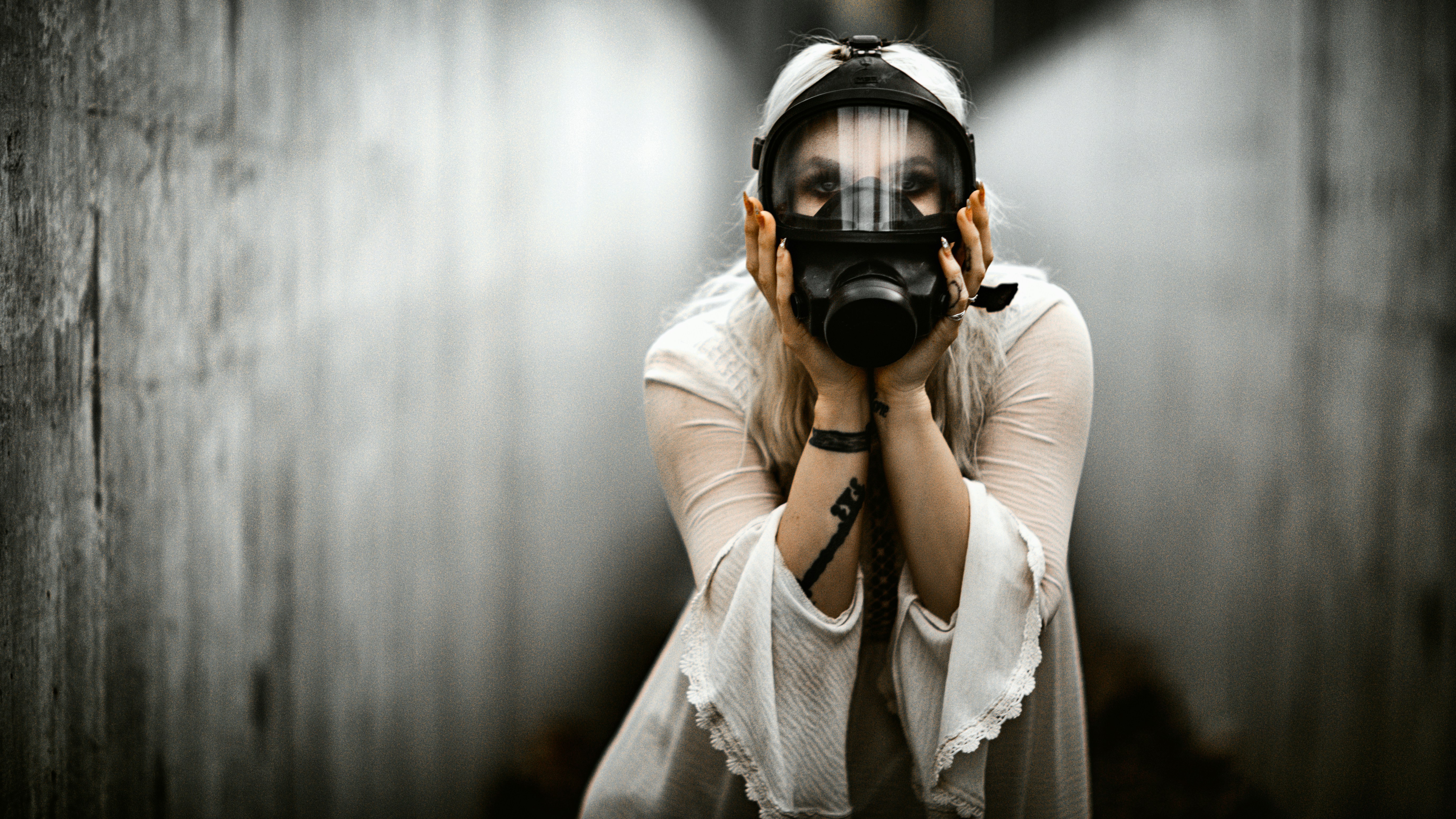 Photo by Apollo Reyes on Unsplash, procrastination, female procrastination, how to stop putting everything off, how to stop putting things off, self-confidence, perfectionism