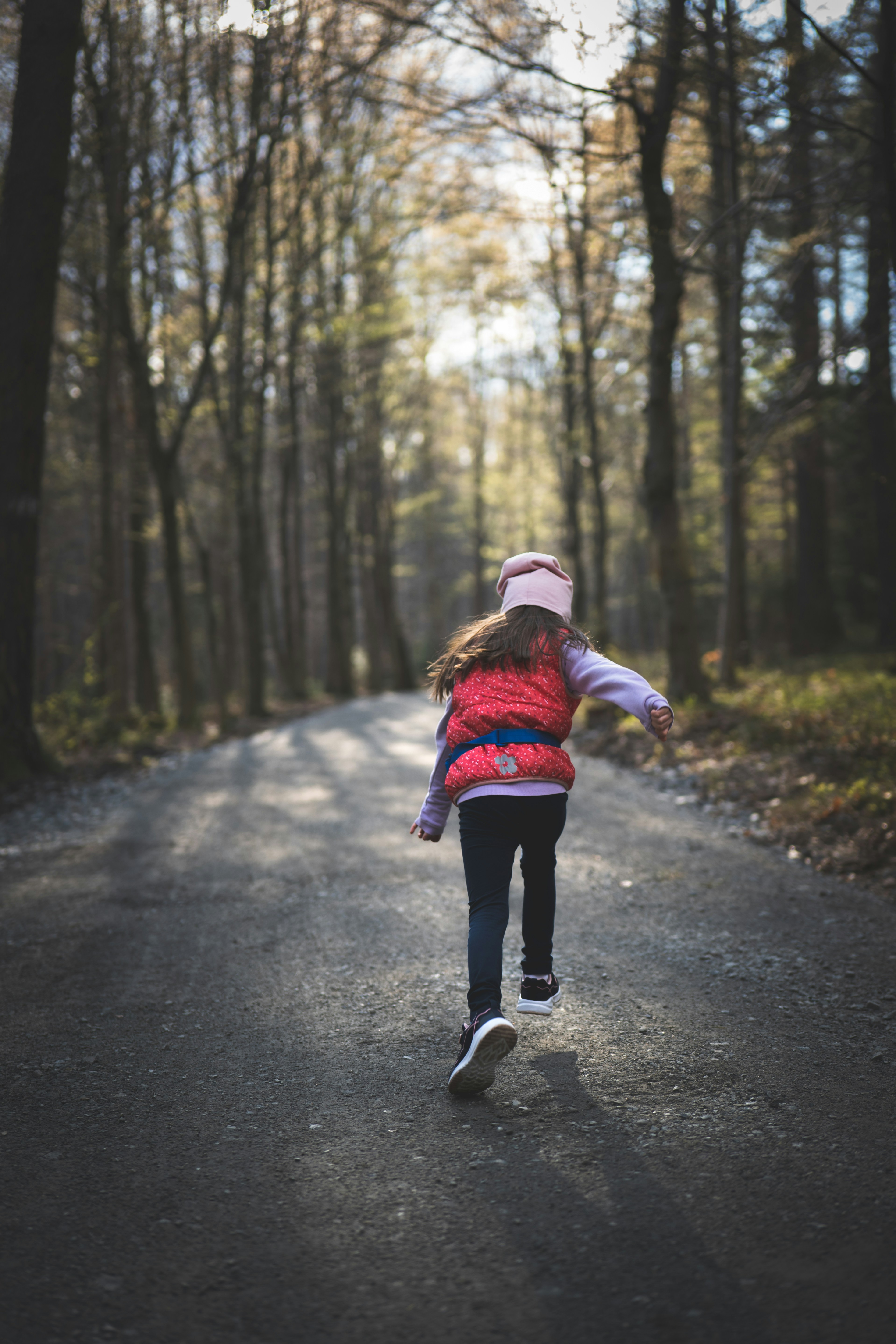 Photo by Krzysztof Kowalik on Unsplash, happiness, how to become happy, how to be happy, rules of female happiness, how to become a happy woman, female psychologist, how to get rid of anxiety, environment, habits of happy people, habits of happy women
